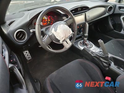 Zdjęcie 8 z 12 samochodu: 2013 SCION FR-S BASE VIN:JF1ZNAA1XD2706589 - miniatura