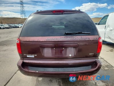 Zdjęcie 6 z 13 samochodu: 2004 DODGE GRAND CARAVAN SXT VIN:2D4GP44LX4R513955 - miniatura