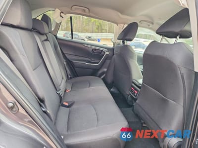 Zdjęcie 11 z 13 samochodu: 2024 TOYOTA RAV4 LE VIN:2T3F1RFV5RW444336 - miniatura