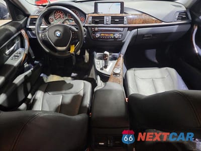 Zdjęcie 8 z 12 samochodu: 2015 BMW 328 XI SULEV VIN:WBA3B5C54FF962011 - miniatura