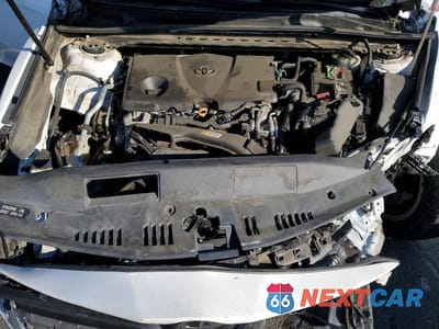 Zdjęcie 11 z 13 samochodu: 2018 TOYOTA CAMRY LE VIN:4T1B11HK4JU019142 - miniatura
