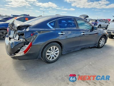 Trzecie zdjęcie samochodu z tyłu: 2017 NISSAN ALTIMA 2.5 S VIN:1N4AL3APXHC288344 - miniatura