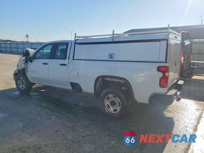 Drugie zdjęcie samochodu z przodu: 2021 CHEVROLET SILVERADO C2500 HEAVY DUTY VIN:1GC5WLE78MF136715 - miniatura