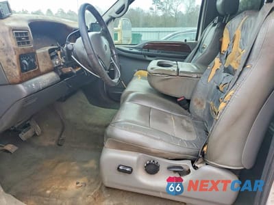 Zdjęcie 7 z 11 samochodu: 2002 FORD F250 SUPER DUTY VIN:1FTNX21F32EC29584 - miniatura