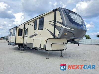 2018 KEYSTONE VOLANTE CAMPER 4YDF37525J9361447 - główne zdjęcie licytacji z USA - miniatura