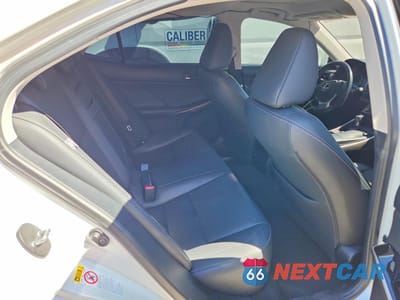 Zdjęcie 10 z 13 samochodu: 2016 LEXUS IS 200T BASE VIN:JTHBA1D21G5031499 - miniatura