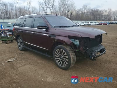 Czwarte zdjęcie samochodu z boku: 2018 LINCOLN NAVIGATOR RESERVE VIN:5LMJJ2LT7JEL19119 - miniatura