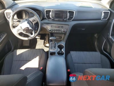 Zdjęcie 8 z 13 samochodu: 2019 KIA SPORTAGE LX VIN:KNDPM3ACXK7626596 - miniatura