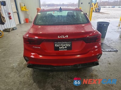 Zdjęcie 6 z 11 samochodu: 2024 KIA FORTE LXS VIN:3KPF24AD8RE733558 - miniatura