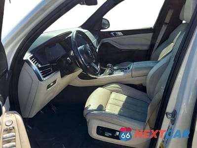 Piąte zdjęcie samochodu w środku: 2019 BMW X7 XDRIVE40I VIN:5UXCW2C55KL084413 - miniatura