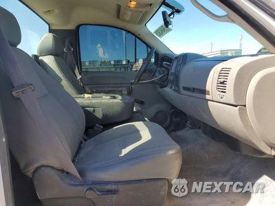 Zdjęcie 10 z 12 samochodu: 2007 CHEVROLET SILVERADO C3500 TRUCK CAB AND CHASSIS VIN:1GBJC34K77E595553 - miniatura