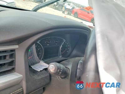 Zdjęcie 9 z 12 samochodu: 2017 GMC ACADIA SLT-1 VIN:1GKKNULS3HZ268230 - miniatura
