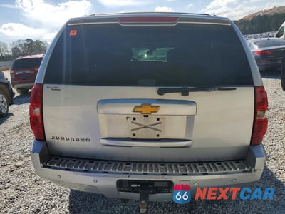 Zdjęcie 6 z 13 samochodu: 2014 CHEVROLET SUBURBAN C1500 LT VIN:1GNSCJE01ER198337 - miniatura