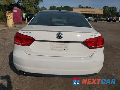 Zdjęcie 6 z 12 samochodu: 2015 VOLKSWAGEN PASSAT SE VIN:1VWBS7A32FC079700 - miniatura