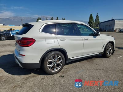 Trzecie zdjęcie samochodu z tyłu: 2021 BMW X3 XDRIVE30I VIN:5UXTY5C02M9G49199 - miniatura