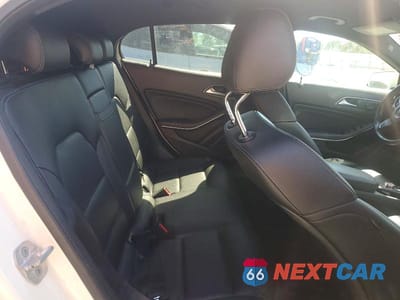 Zdjęcie 11 z 12 samochodu: 2017 MERCEDES-BENZ GLA 250 4MATIC VIN:WDCTG4GB9HJ357099 - miniatura