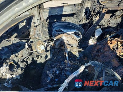 Zdjęcie 7 z 12 samochodu: 2020 MERCEDES-BENZ GLC 300 4MATIC VIN:W1N0G8EB5LF784397 - miniatura