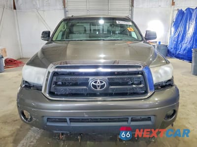 Piąte zdjęcie samochodu w środku: 2010 TOYOTA TUNDRA GRADE VIN:5TFUM5F16AX012424 - miniatura