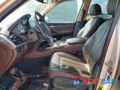 Zdjęcie 7 z 11 samochodu: 2014 BMW X5 XDRIVE35D VIN:5UXKS4C5XE0J93958 - miniatura