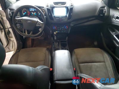Zdjęcie 8 z 12 samochodu: 2017 FORD ESCAPE SE VIN:1FMCU9G93HUA98547 - miniatura