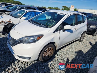 2017 NISSAN VERSA NOTE S PLUS 3N1CE2CP9HL372828 - główne zdjęcie licytacji z USA - miniatura