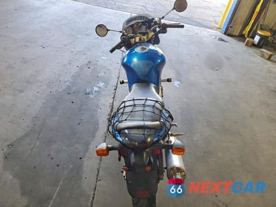 Zdjęcie 6 z 9 samochodu: 1999 SUZUKI SV650 VIN:JS1VP52A0X2101374 - miniatura