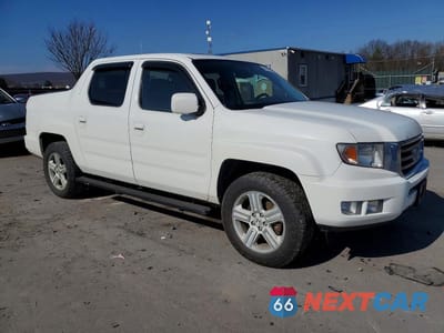 Czwarte zdjęcie samochodu z boku: 2014 HONDA RIDGELINE RTL VIN:5FPYK1F50EB004183 - miniatura