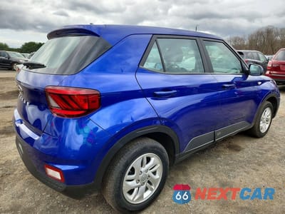 Trzecie zdjęcie samochodu z tyłu: 2024 HYUNDAI VENUE SE VIN:KMHRB8A34RU331710 - miniatura