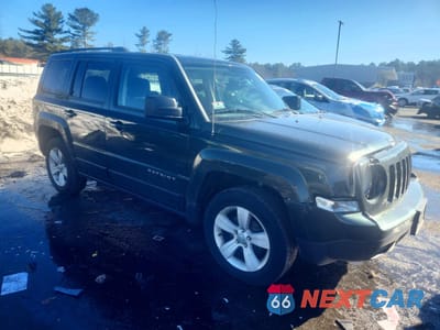 Czwarte zdjęcie samochodu z boku: 2011 JEEP PATRIOT SPORT VIN:1J4NF1GB7BD119249 - miniatura