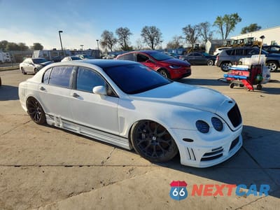 Czwarte zdjęcie samochodu z boku: 2006 BENTLEY CONTINENTAL FLYING SPUR VIN:SCBBR53W76C032269 - miniatura