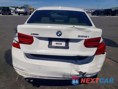 Zdjęcie 6 z 12 samochodu: 2016 BMW 328 XI SULEV VIN:WBA8E3C59GK500411 - miniatura