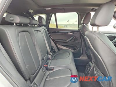 Zdjęcie 11 z 12 samochodu: 2021 BMW X1 XDRIVE28I VIN:WBXJG9C04M5T98616 - miniatura