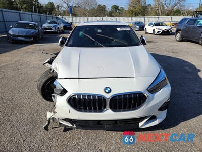 Piąte zdjęcie samochodu w środku: 2021 BMW 228XI VIN:WBA73AK01M7G98138 - miniatura