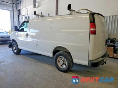 Drugie zdjęcie samochodu z przodu: 2025 CHEVROLET EXPRESS 2500 CARGO UTILITY / SERVICE VAN VIN:1GCWGAFP6S1189430 - miniatura