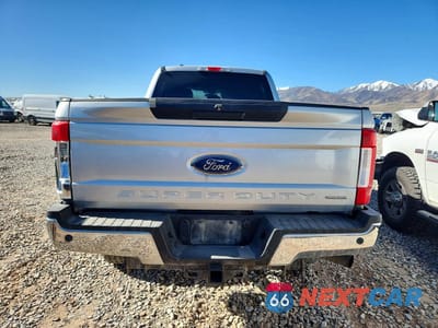 Zdjęcie 6 z 11 samochodu: 2018 FORD F250 SUPER DUTY VIN:1FT7W2B64JEC30512 - miniatura
