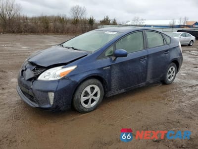 2013 TOYOTA PRIUS THREE JTDKN3DU7D1691536 - główne zdjęcie licytacji z USA - miniatura