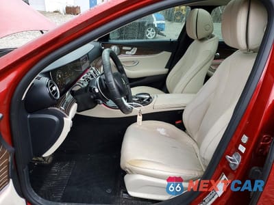 Zdjęcie 7 z 11 samochodu: 2017 MERCEDES-BENZ E 300 VIN:WDDZF4JBXHA116539 - miniatura