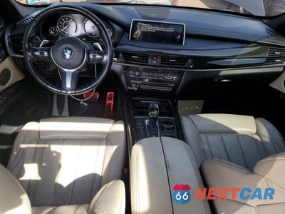 Zdjęcie 8 z 12 samochodu: 2015 BMW X5 XDRIVE50I VIN:5UXKR6C54F0J73908 - miniatura