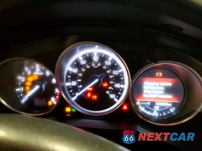 Zdjęcie 9 z 14 samochodu: 2018 MAZDA CX-9 TOURING VIN:JM3TCBCY9J0206931 - miniatura