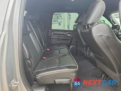Zdjęcie 10 z 12 samochodu: 2020 RAM 3500 LARAMIE VIN:3C63RRML9LG166830 - miniatura
