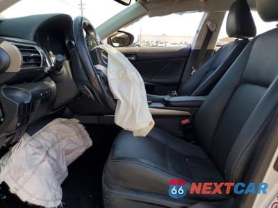 Zdjęcie 7 z 12 samochodu: 2015 LEXUS IS 250 BASE VIN:JTHBF1D27F5054432 - miniatura