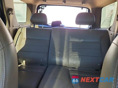 Zdjęcie 10 z 13 samochodu: 2001 FORD ESCAPE XLT VIN:1FMYU04171KB73025 - miniatura