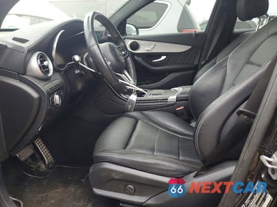 Zdjęcie 7 z 12 samochodu: 2022 MERCEDES-BENZ GLC COUPE 300 4MATIC VIN:W1N0J8EB7NG049547 - miniatura