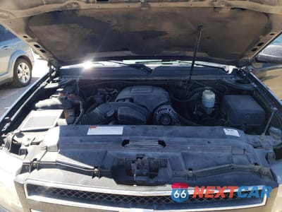 Zdjęcie 12 z 13 samochodu: 2012 CHEVROLET SUBURBAN C1500 LT VIN:1GNSCJE05CR276244 - miniatura