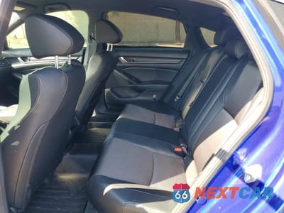 Zdjęcie 10 z 12 samochodu: 2018 HONDA ACCORD SPORT VIN:1HGCV1F35JA245122 - miniatura
