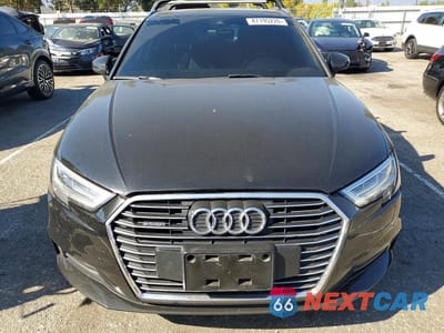 Piąte zdjęcie samochodu w środku: 2018 AUDI A3 E-TRON PRESTIGE VIN:WAUSPBFF6JA060224 - miniatura
