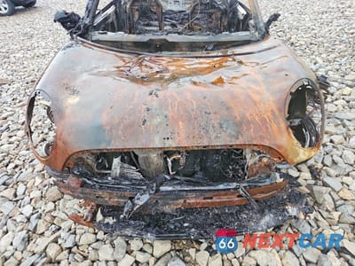 Zdjęcie 11 z 11 samochodu: 2013 MINI COOPER VIN:WMWSU3C57DT686111 - miniatura