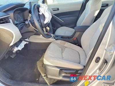 Zdjęcie 7 z 12 samochodu: 2024 TOYOTA COROLLA CROSS L VIN:7MUAAAAG1RV111353 - miniatura