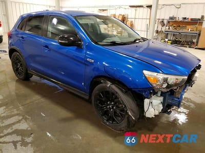 Czwarte zdjęcie samochodu z boku: 2017 MITSUBISHI OUTLANDER SPORT ES VIN:JA4AR3AU9HZ070126 - miniatura