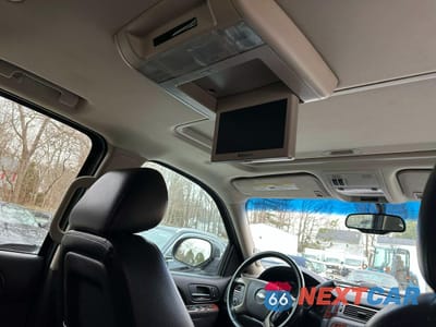 Zdjęcie 12 z 13 samochodu: 2013 CHEVROLET SUBURBAN K1500 LT VIN:1GNSKJE78DR138778 - miniatura